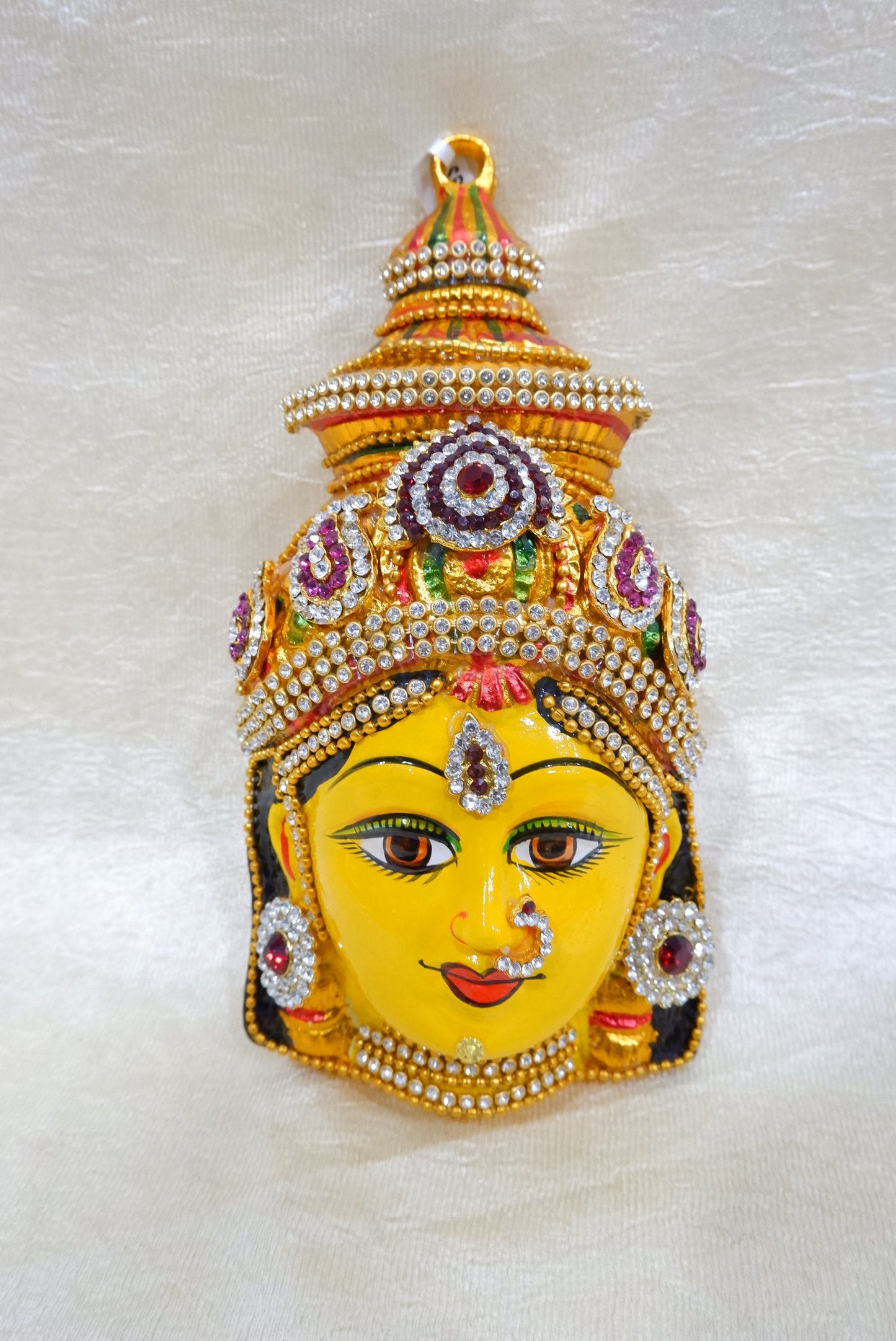 sriman vara maha Lakshmi special eyes in 7 inch height of the idol
