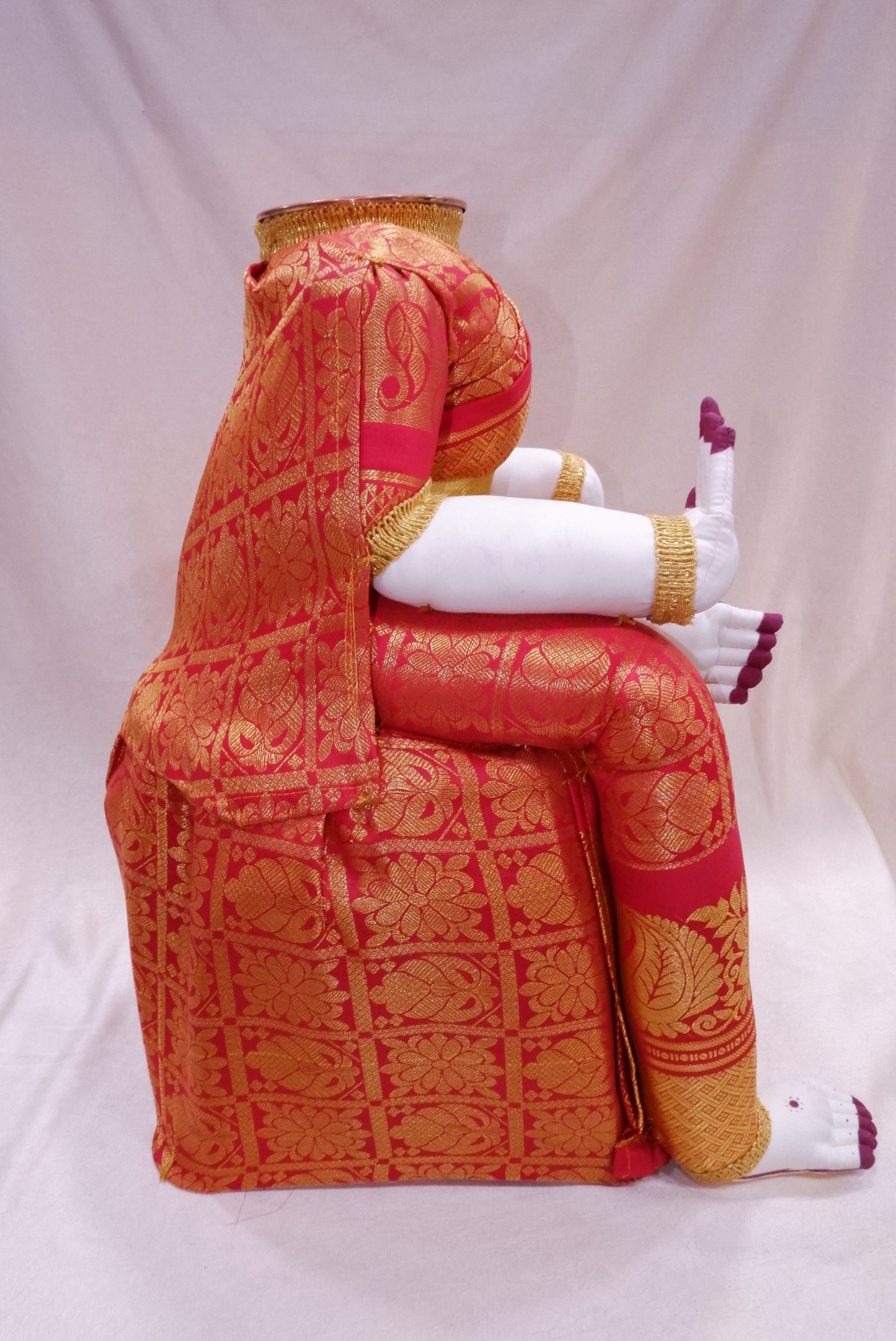 sriman maha lakshmi poojadoll in 21 inch