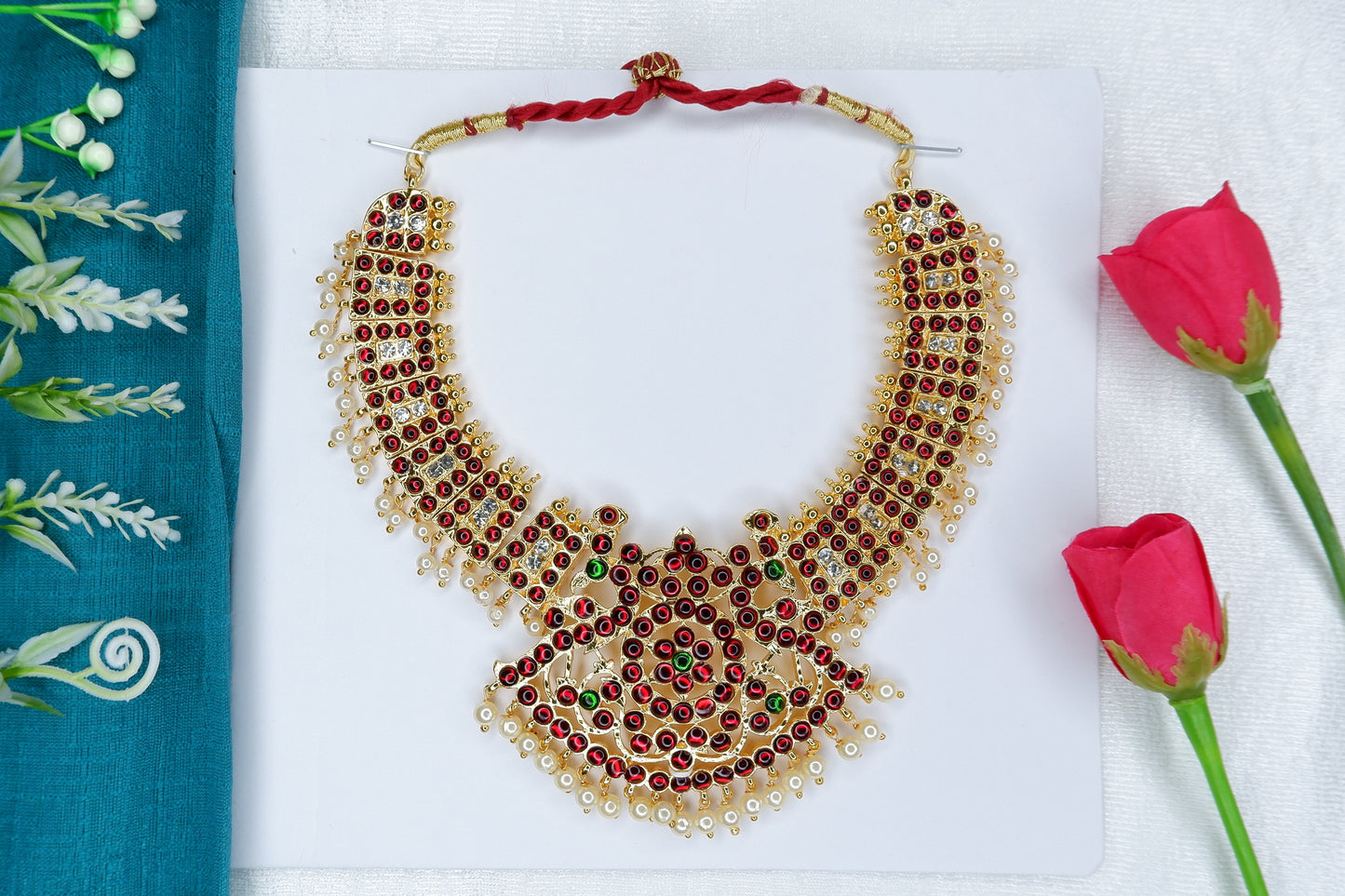 Traditional temple-style short necklace for Bharatanatyam and Kuchipudi dance