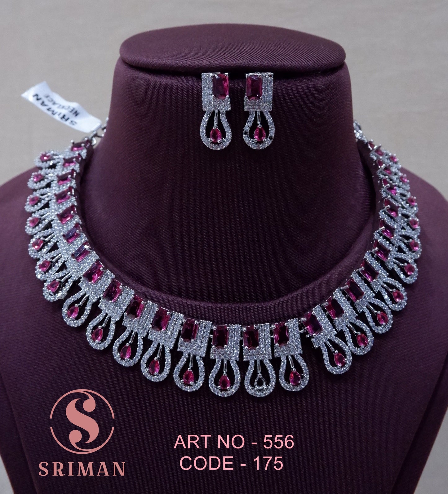 SRIMAN FANCY DESGIN CHOCKER SET