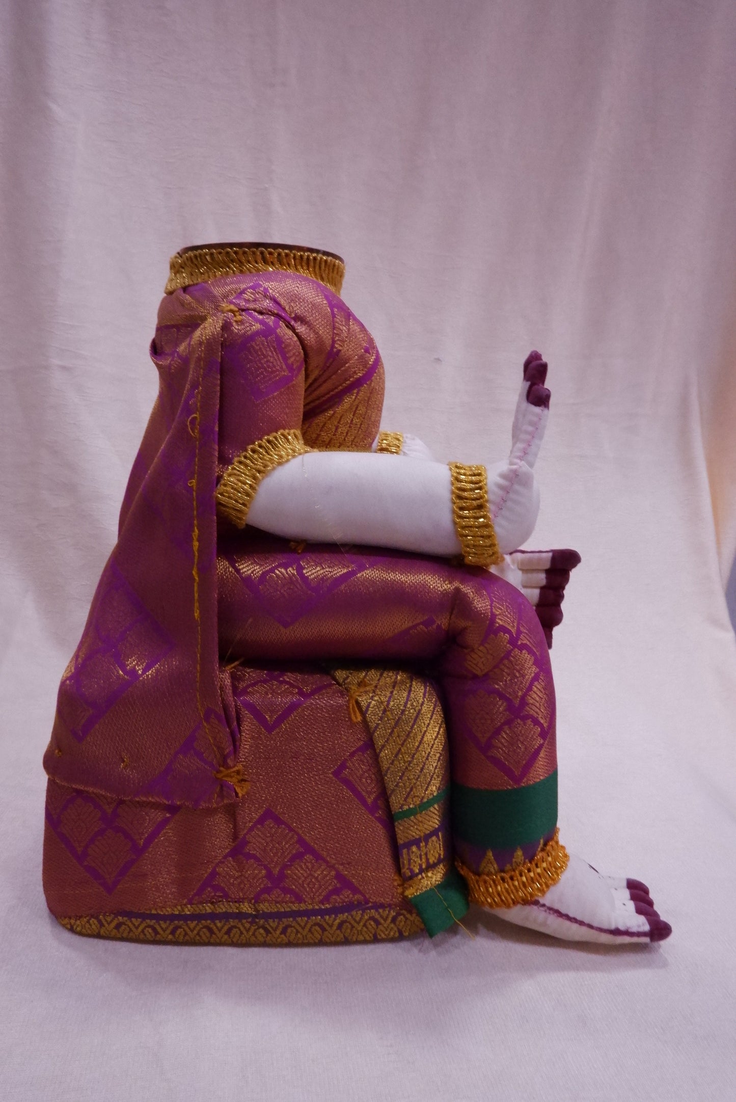 sriman ammavaru doll varamaha lakshmi idol 10 inch