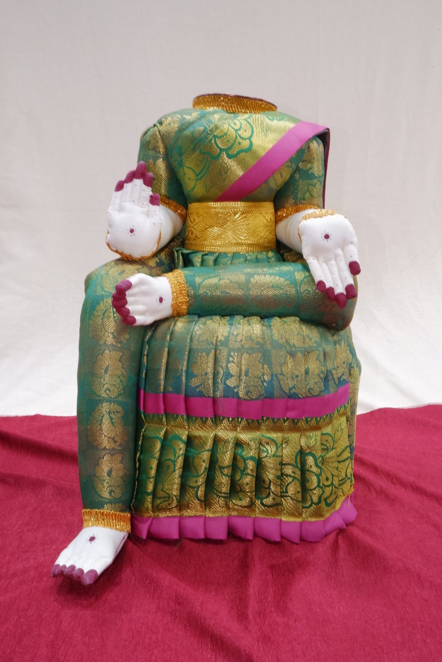sriman  varamaha lakshmi idol 18 inch