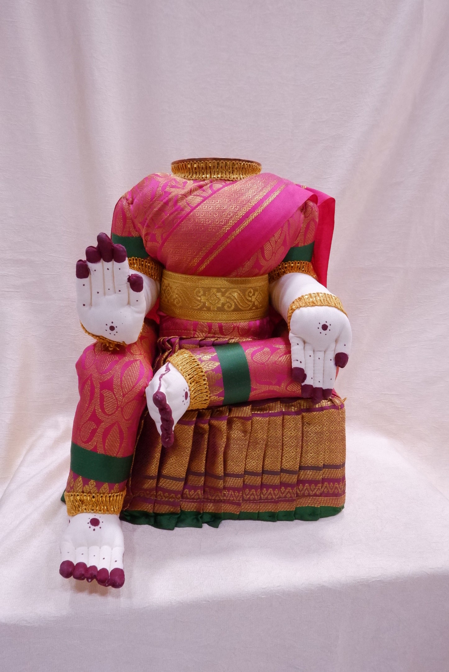 SRIMAN Stunning Goddess Varalakshmi Idol 12 inch