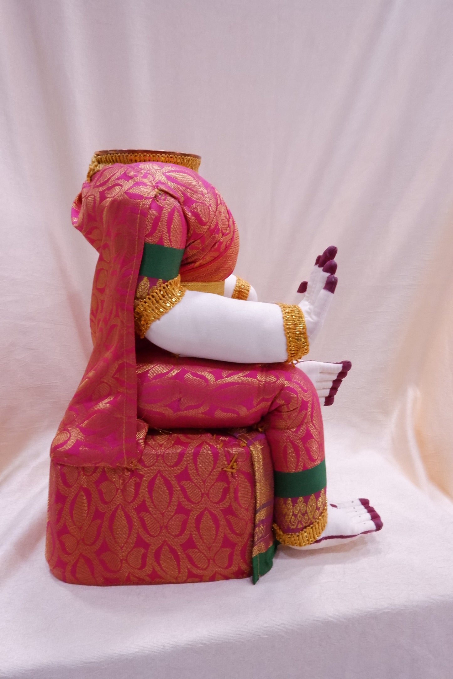 SRIMAN Stunning Goddess Varalakshmi Idol 12 inch