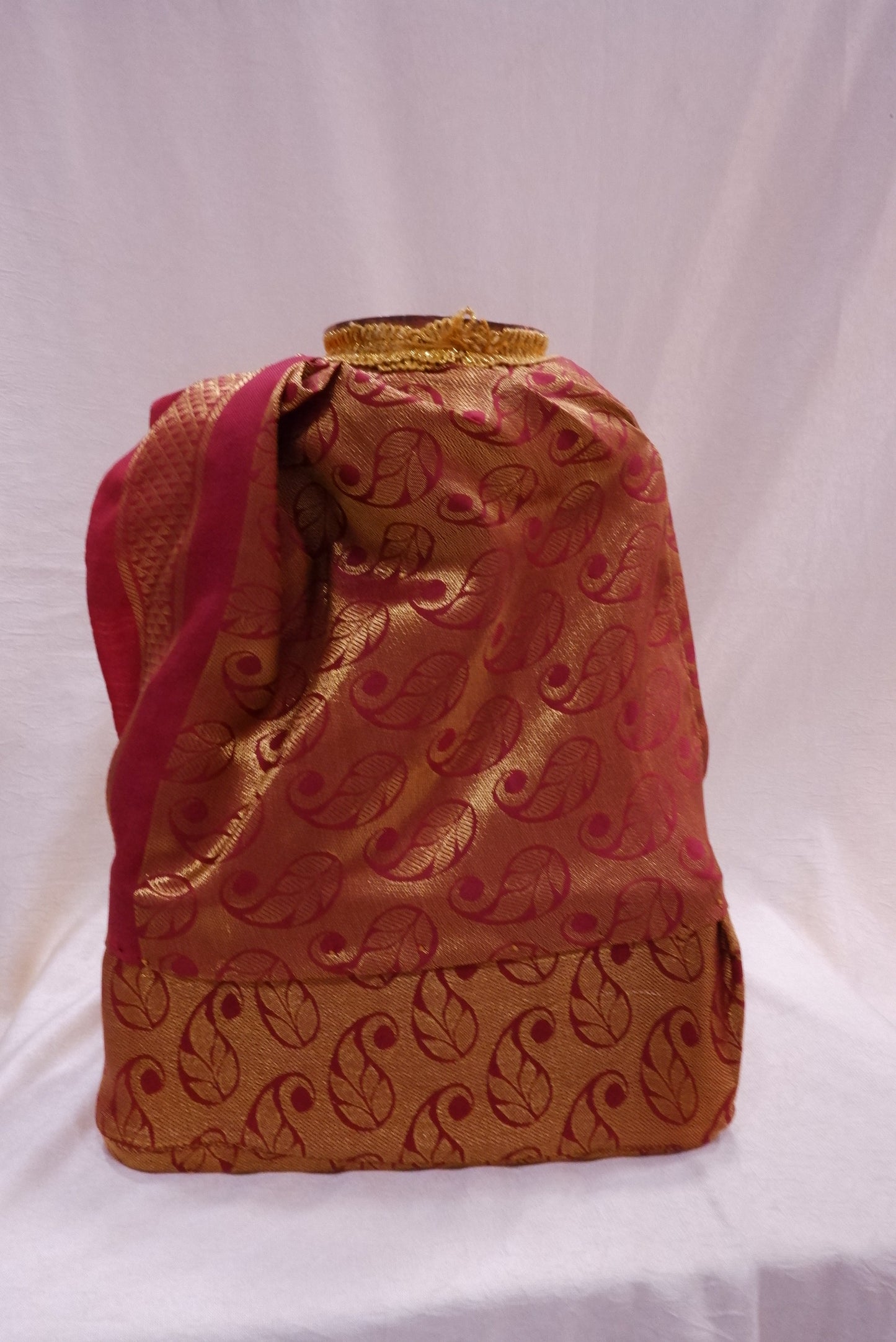 SRIMAN Stunning Goddess Varalakshmi Idol 12 inch