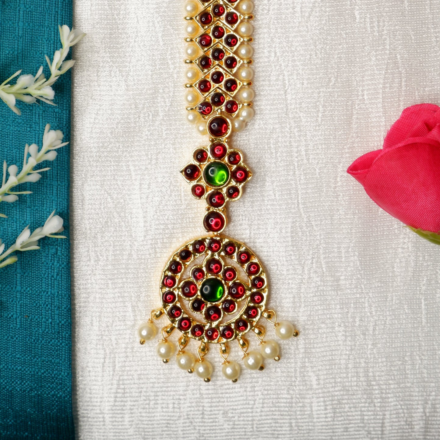 Papidi Billa Bharatanatyam dancer performing classical Indian dance in traditional costume