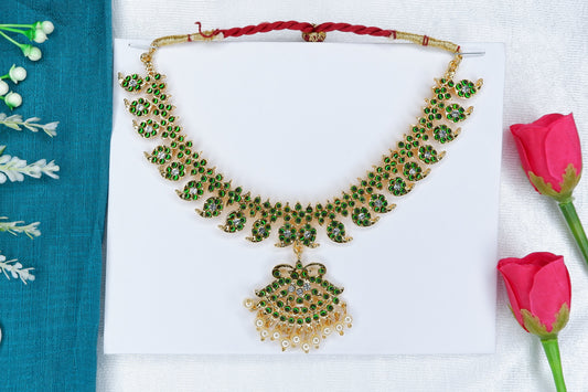 green stone Temple jewelry short necklace for Indian classical dancers