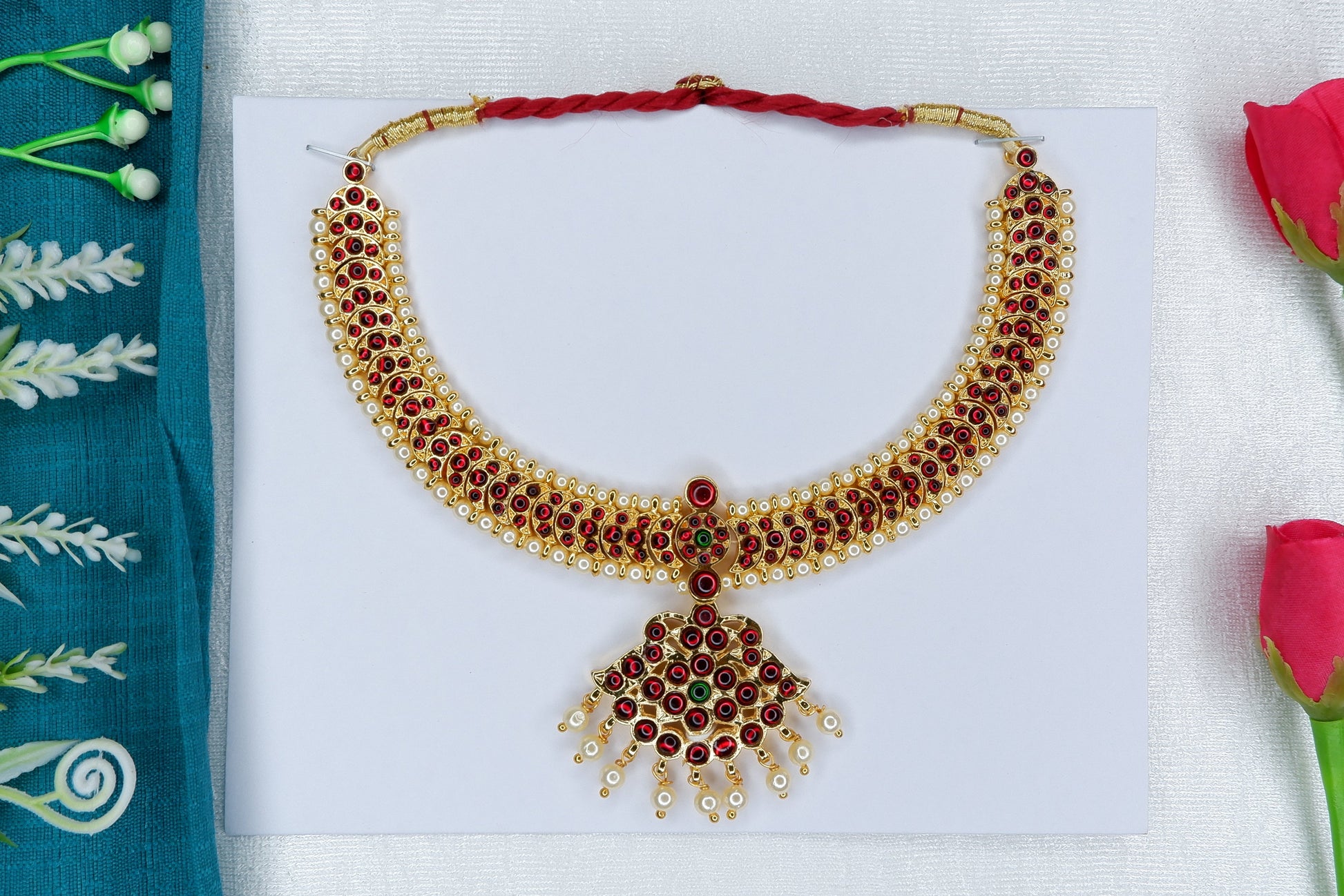 Indian classical dance short necklace in Kuchipudi/Bharatanatyam temple jewellery style