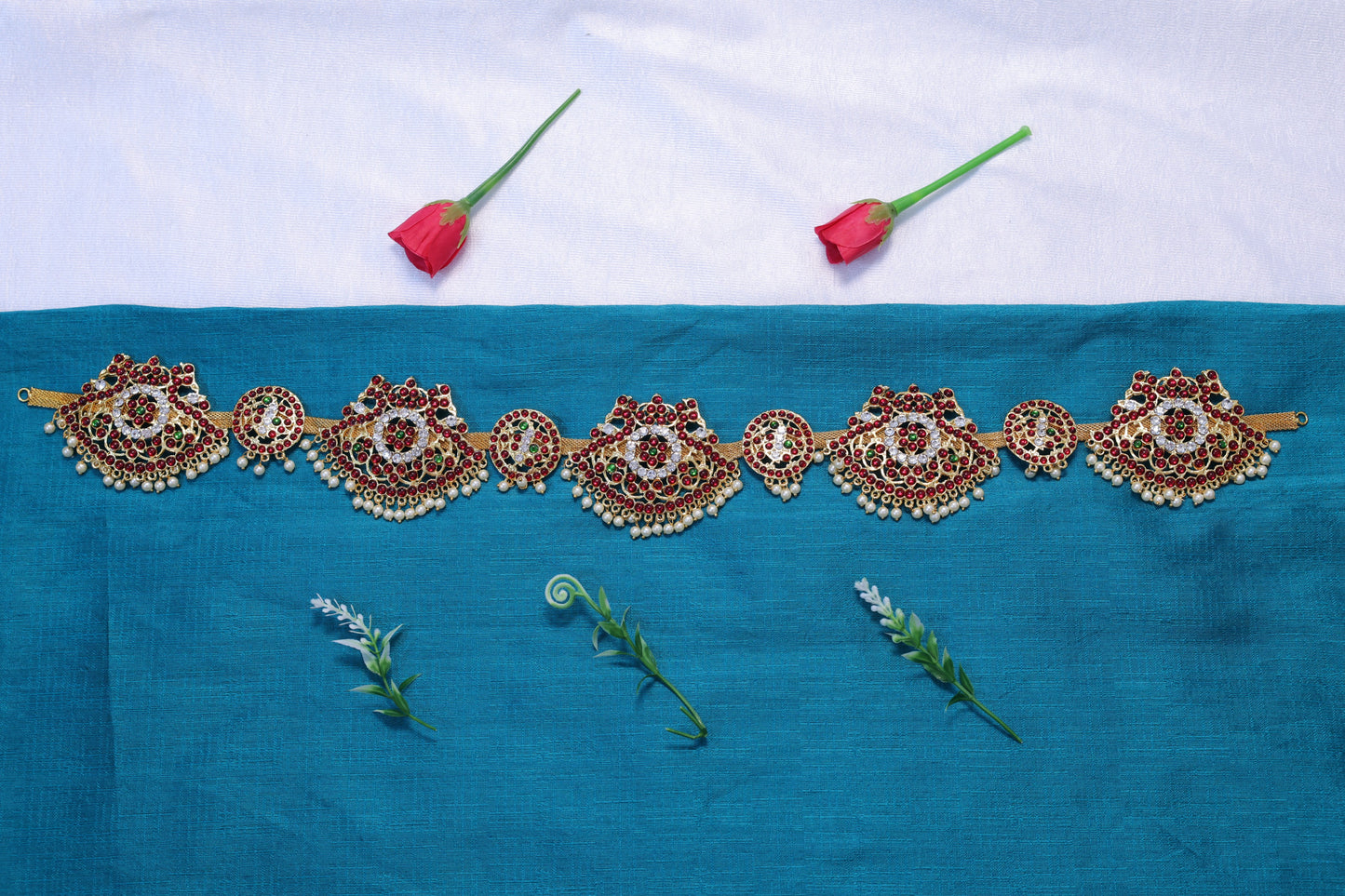 Bharatanatyam temple jewellery oddiyanam with pearl drops