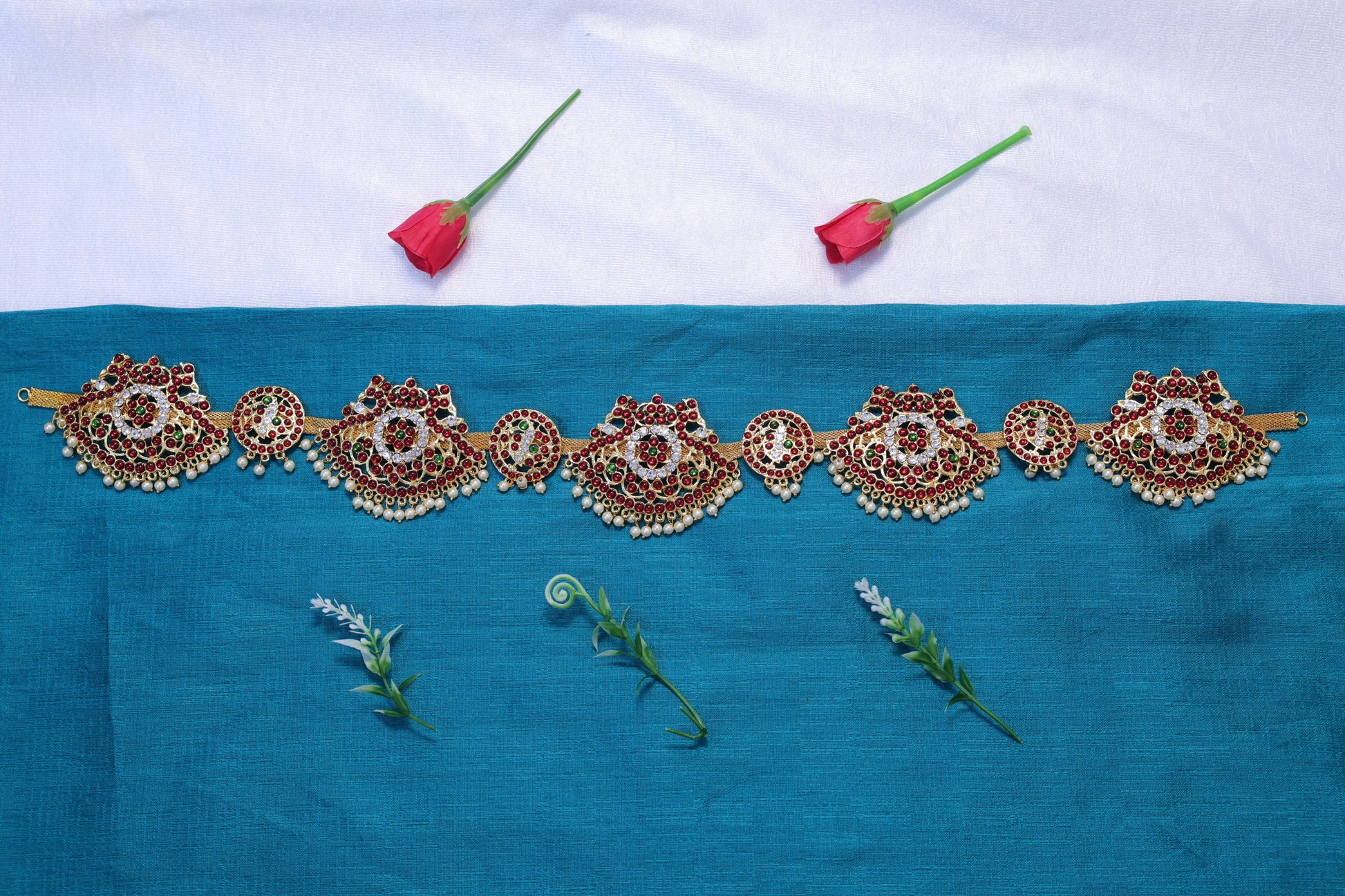 Bharatanatyam temple jewellery oddiyanam with pearl drops