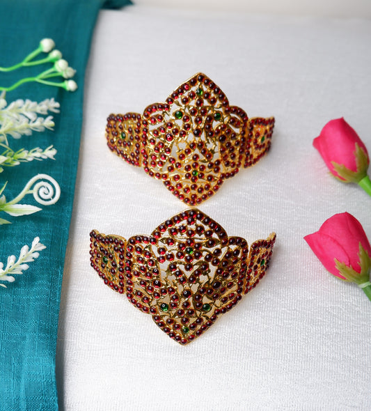 Traditional Kempu Stone Vanki Bajuband Armlet for Bharatanatyam Classical Dance