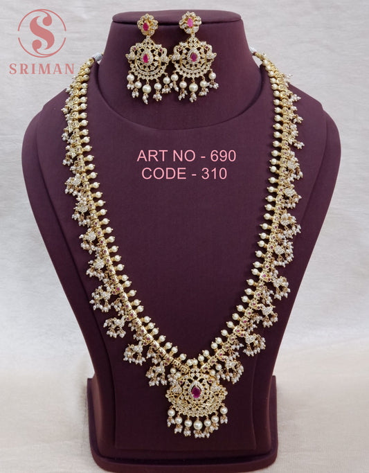 SRIMAN GOLD POLISH PEACOCK BEATS WITH MOTI HARAM SET