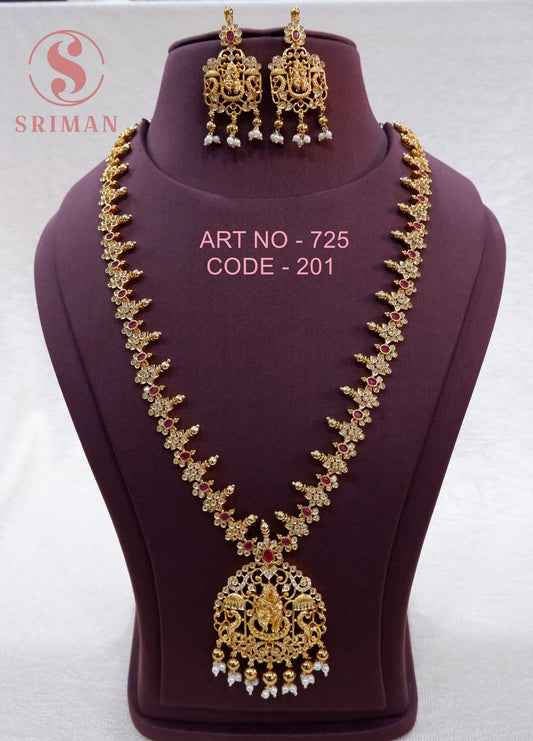 SRIMAN MAAT FINISH MOTI'S LONG HARAM